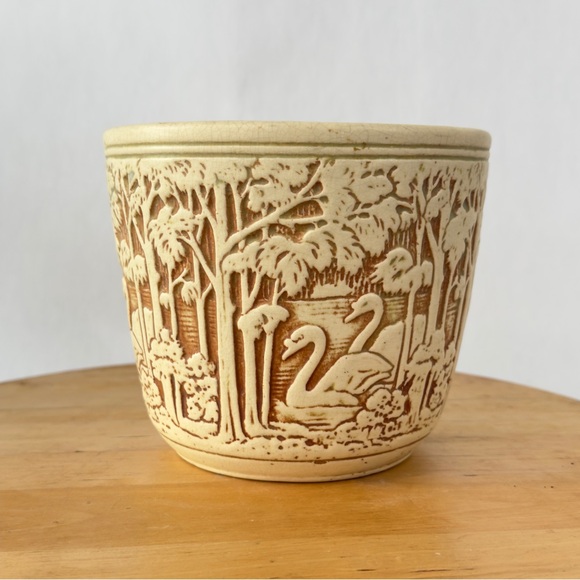 Vintage 1910s Weller Knifewood Ivory Art Pottery Swan Ceramic Jardiniere Planter